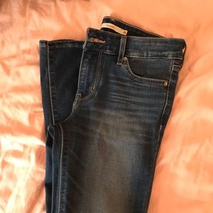 Levi’s 711 skinny jeans size 26